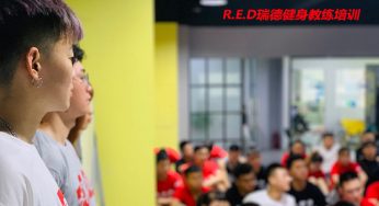 健身教练是不是青春饭？