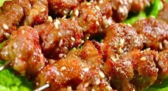 羊肉串，脆嫩鲜香无腥味，味道好，一盘根本不够