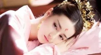 宝妈追剧太入迷，给女儿取名“凤九”，老公偷笑：你看看我姓啥？