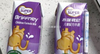 史上最萌小暖男！萌娃安慰失恋痛哭的小姨！