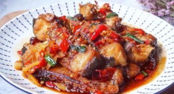 这鱼，秋天我家常吃，一煎一焖肉鲜汁还多，解秋燥还增食欲