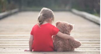 孩子在幼儿园发生矛盾，家长老师这么做更好